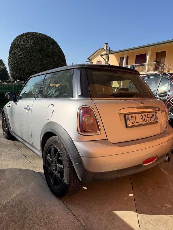 Usata Mini Cooper D Pepper 109 CV (80 kW) 2007 Utilitaria