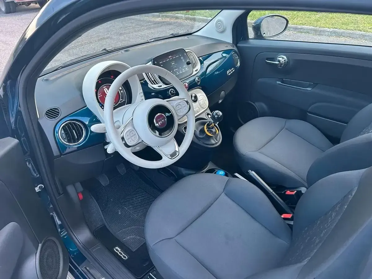 Usata Fiat 500 Dolcevita 69 CV (50 kW) 2023 Blu Berlina