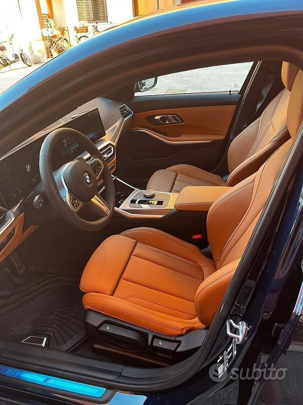 Usata BMW 316 M Sport 122 CV (89 kW) 2023 Blu Berlina