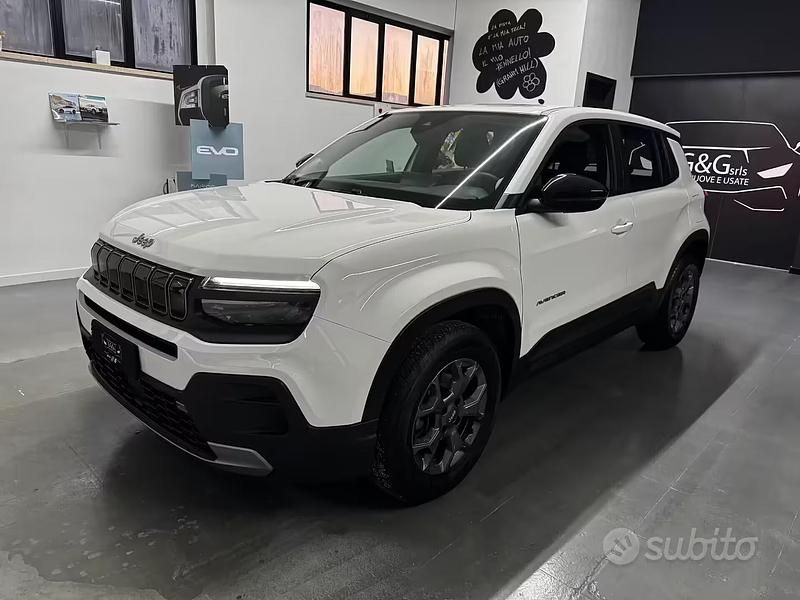 Usado Jeep Avenger 101 CV (74 kW) 2023 Blanco SUV