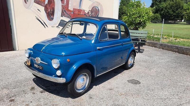 Usata Fiat 500 14 CV (10 kW) 1960 Blu Utilitaria