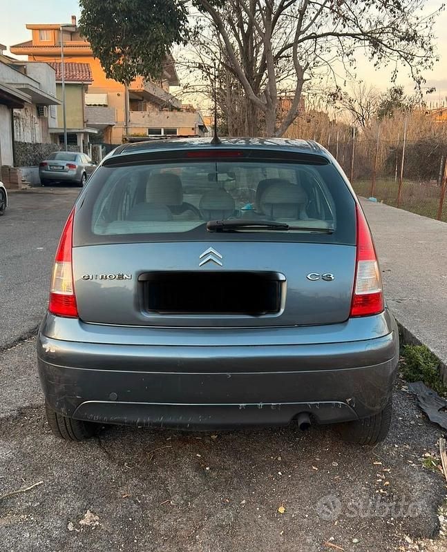 Usata Citroën C3 68 CV (50 kW) 2006 Grigio Berlina