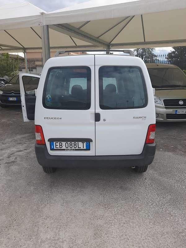 Usata Peugeot Partner 75 CV (55 kW) 2010 Monovolume