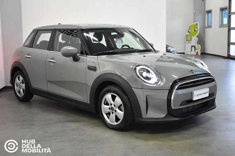 Usata Mini ONE 75 CV (55 kW) 2022 Grigio Utilitaria
