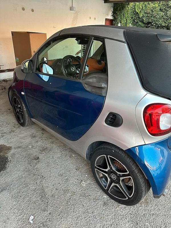 Usata Smart ForTwo Coupé 71 CV (52 kW) 2016 Cabrio
