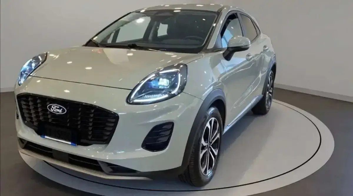 Usata Ford Puma Titanium 125 CV (91 kW) 2024 Grigio SUV
