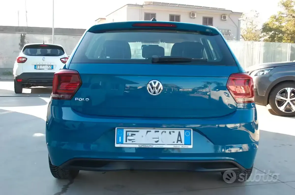 Usata VW Polo Trendline 65 CV (47 kW) 2018 Blu Utilitaria