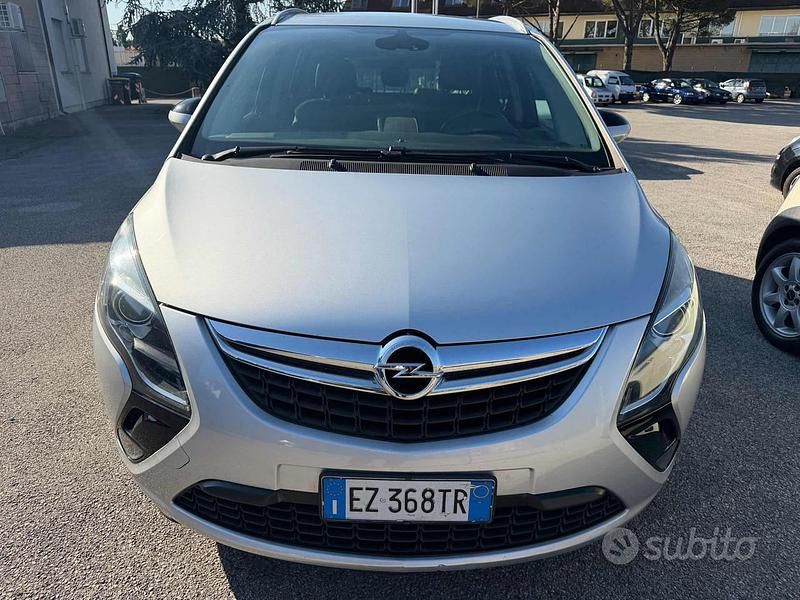 Usata Opel Zafira Tourer Cosmo 120 CV (88 kW) 2015 Grigio Monovolume