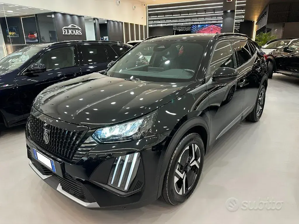 Nuova Peugeot 2008 Allure 101 CV (74 kW) 2025 Nero SUV