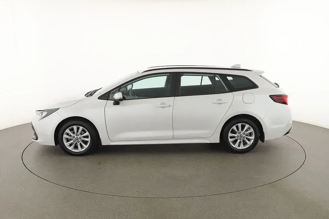 Usata Toyota Corolla Active 140 CV (102 kW) 2023 Bianco
