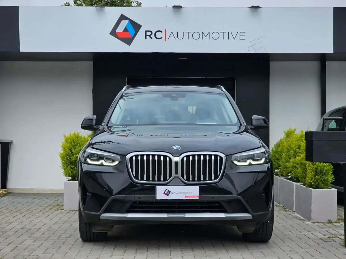 Usata BMW X3 190 CV (139 kW) 2022 Black sapphire metallic SUV