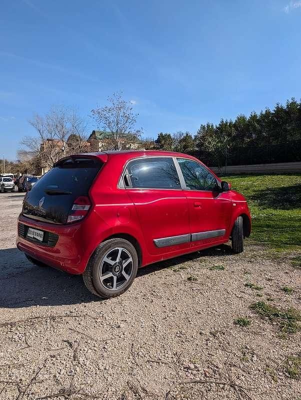 Usata Renault Twingo Intens 90 CV (66 kW) 2016 Rosso Utilitaria