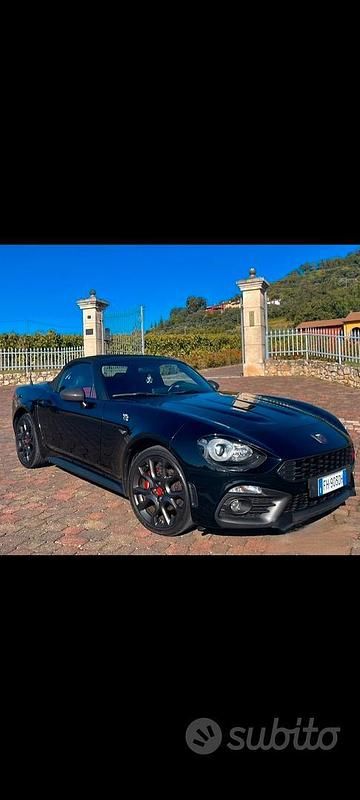 Usata Abarth 124 Spider 170 CV (125 kW) 2017 Nero Cabrio