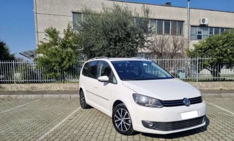 Usata 2011 VW Touran Highline Monovolume | 9500 € (Molto cara) - Immagine 1/4
