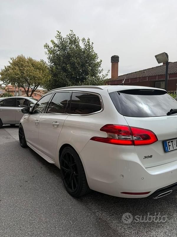 Usata Peugeot 308 SW GT-line 131 CV (96 kW) 2018 Station wagon