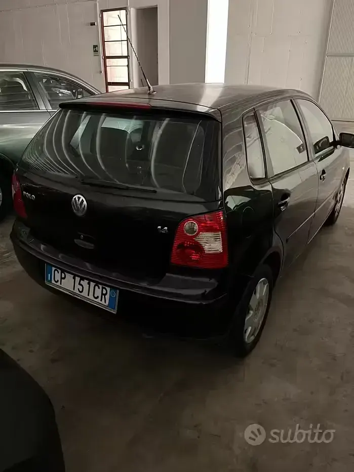 Usata VW Polo 75 CV (55 kW) 2004 Nero Berlina