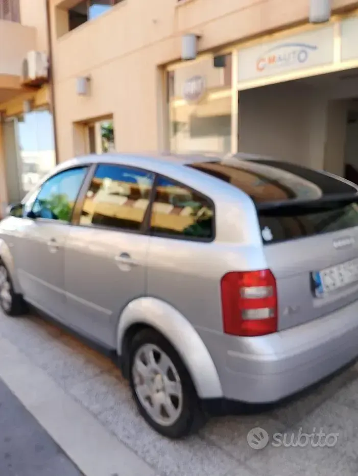 Usata Audi A2 Comfort 75 CV (55 kW) 2005 Grigio Utilitaria