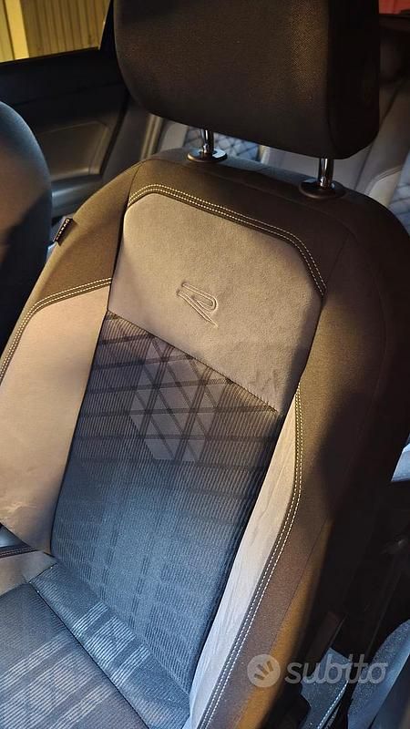 Usata VW Taigo R-line 150 CV (110 kW) 2023 SUV