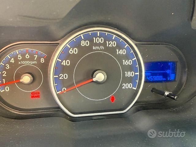 Usata Hyundai i10 2013 Rosso Utilitaria