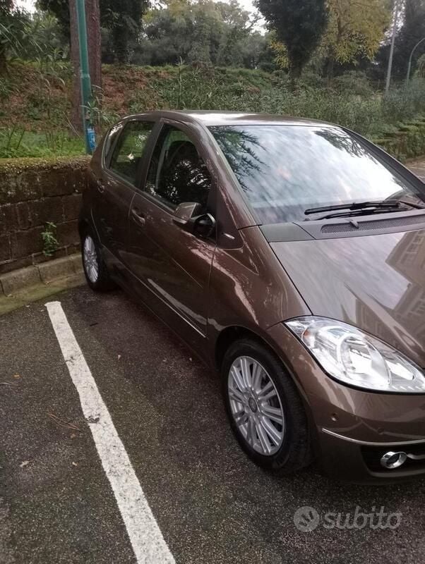 Usata Mercedes A200 2009 Marrone Berlina
