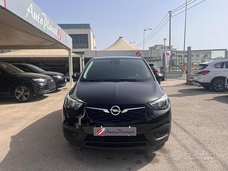 Usata Opel Crossland X Innovation 83 CV (61 kW) 2019 Nero SUV