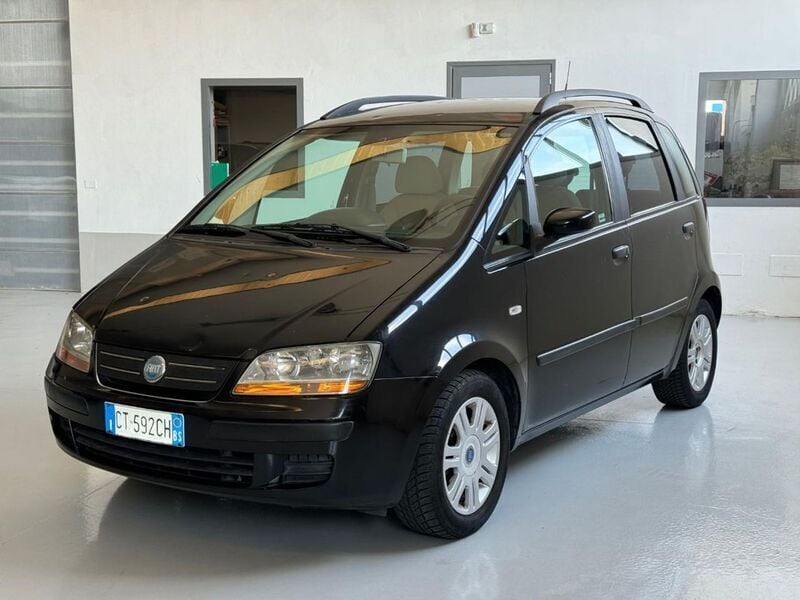 Usato 2004 Fiat Idea 1.2 Diesel 69 CV (2.800 €)