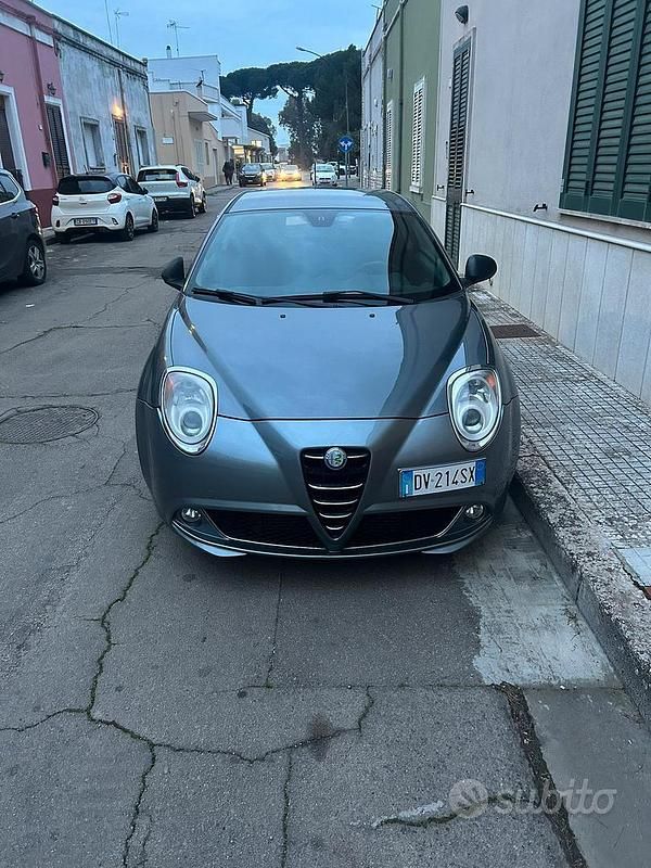 Usata Alfa Romeo MiTo 120 CV (88 kW) 2009 Grigio Utilitaria