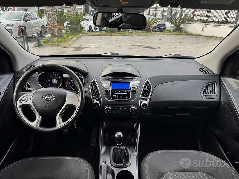 Usata Hyundai ix35 Comfort 135 CV (99 kW) 2011 Grigio SUV