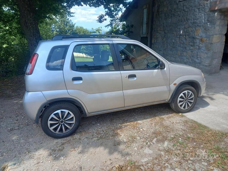 Usata Suzuki Ignis 2002 Grigio Utilitaria