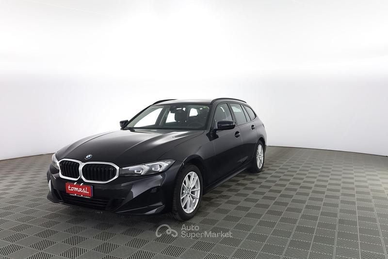 Usata BMW 320 Efficient Dynamics 190 CV (139 kW) 2023 Nero Station wagon