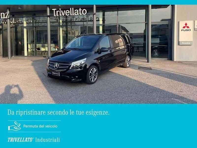 Usata Mercedes Vito 190 CV (139 kW) 2021 Nero ossidania Furgone