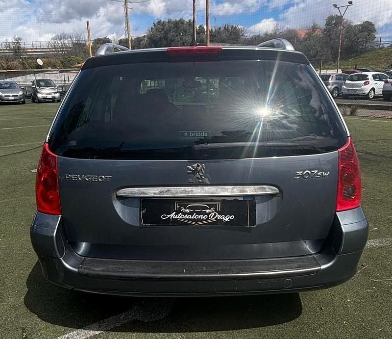 Usata Peugeot 307 135 CV (99 kW) 2005 Grigio Station wagon