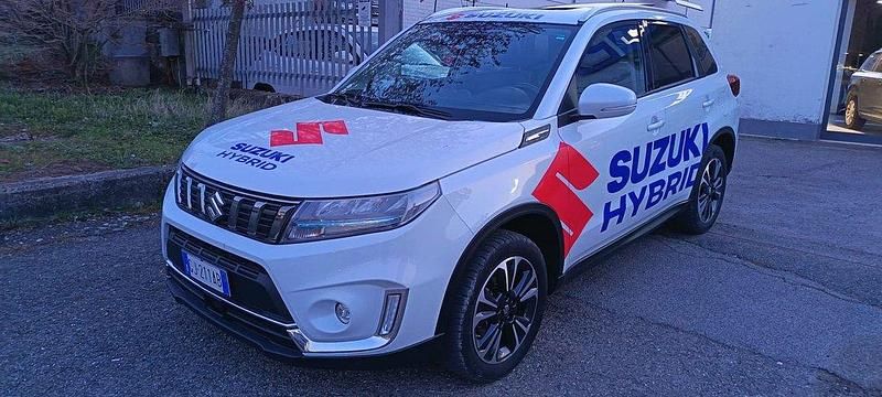 Usata Suzuki Vitara 116 CV (85 kW) 2022 Bianco SUV