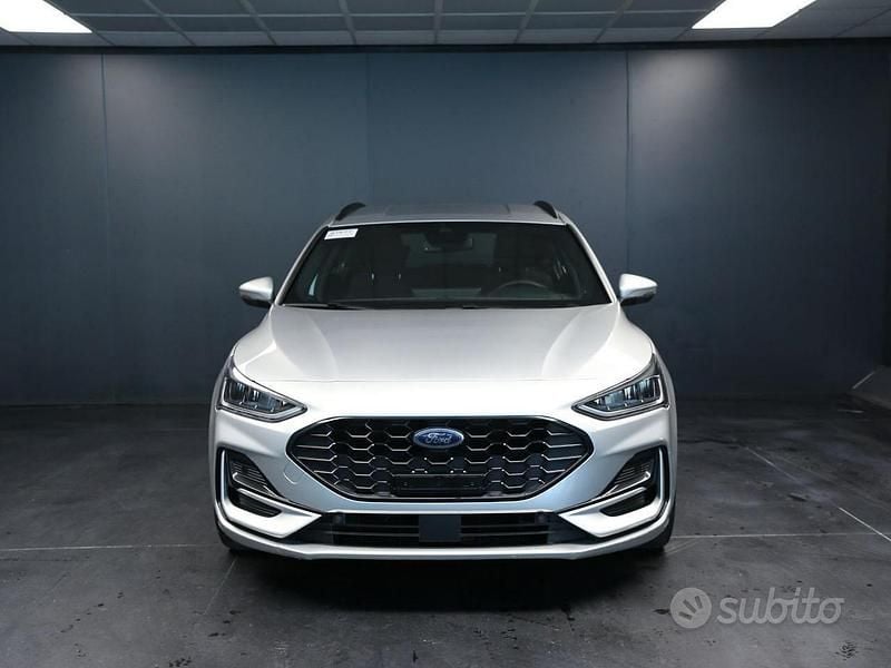 Begagnad Ford Focus ST 116 HK (85 kW) 2023 Grå Kombi