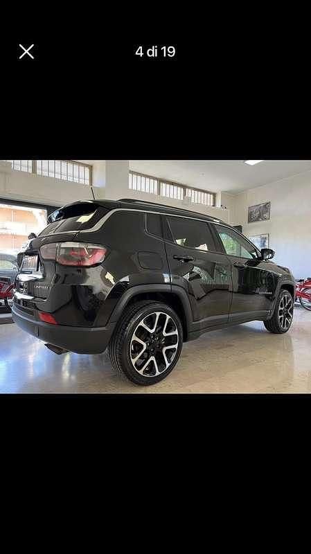 Usata Jeep Compass Limited 140 CV (102 kW) 2018 Nero SUV