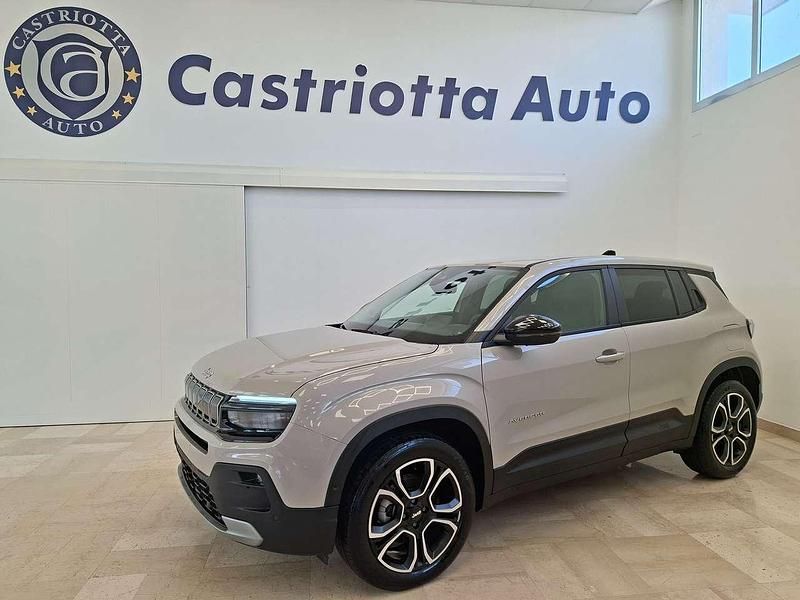 Usata Jeep Avenger Summit 101 CV (74 kW) 2025 Stone SUV