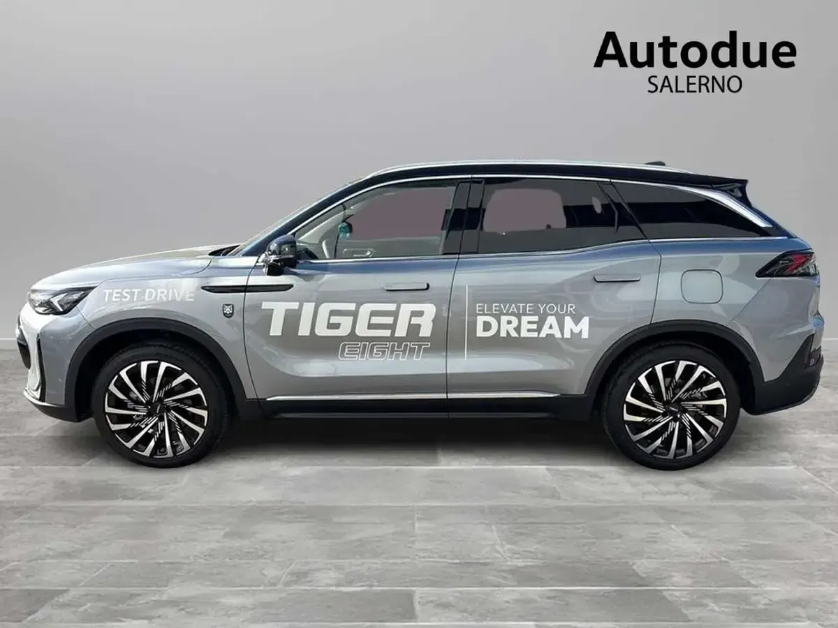 Usata Tiger Six 177 CV (130 kW) 2026 London smoke SUV