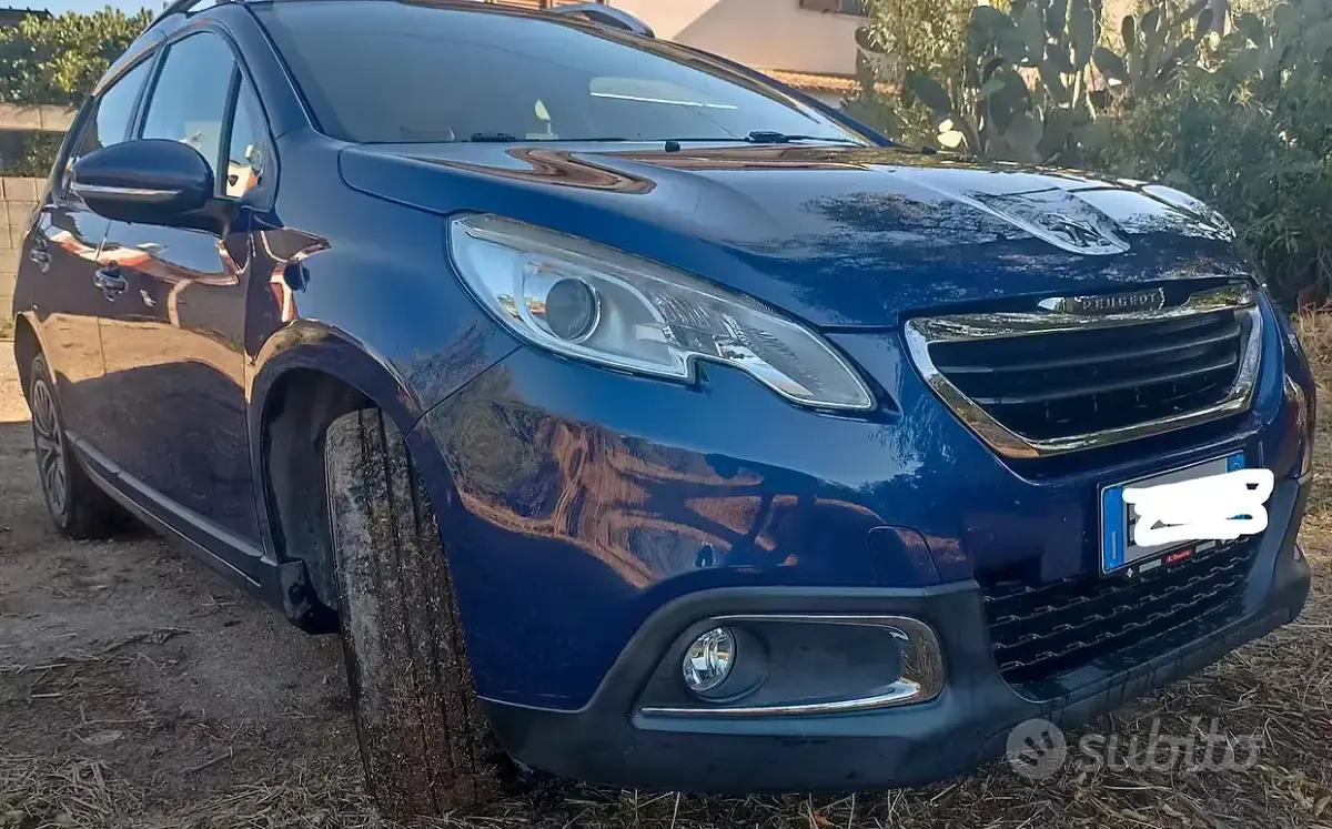 Usata Peugeot 2008 92 CV (67 kW) 2013 Bluazzurro SUV