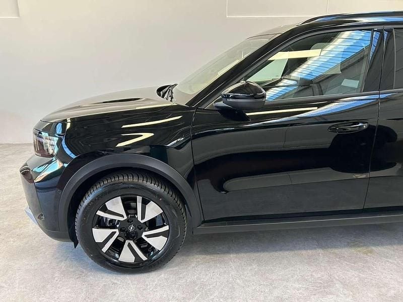 Nuova Opel Frontera 145 CV (106 kW) 2025 Nero SUV
