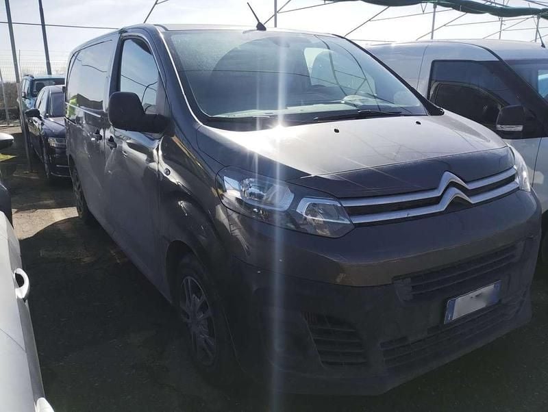Usata Citroën Jumpy 144 CV (105 kW) 2022 Grigio Monovolume