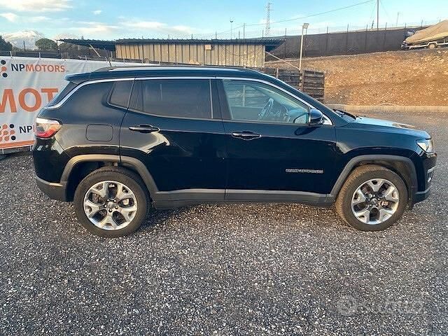 Usata Jeep Compass Limited 140 CV (102 kW) 2021 Nero SUV