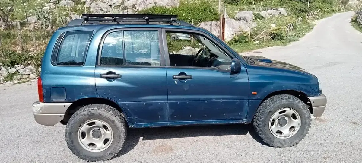 Usata Suzuki Vitara 109 CV (80 kW) 2002 SUV