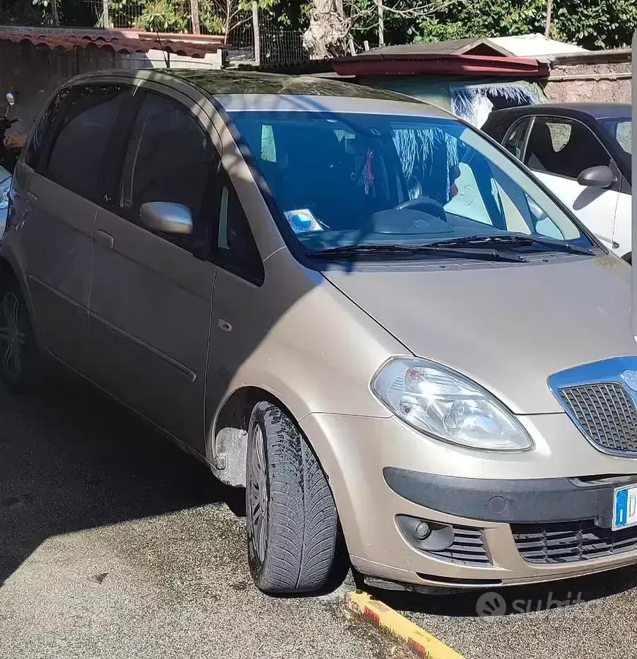 Usata Lancia Musa 95 CV (69 kW) 2007 Monovolume