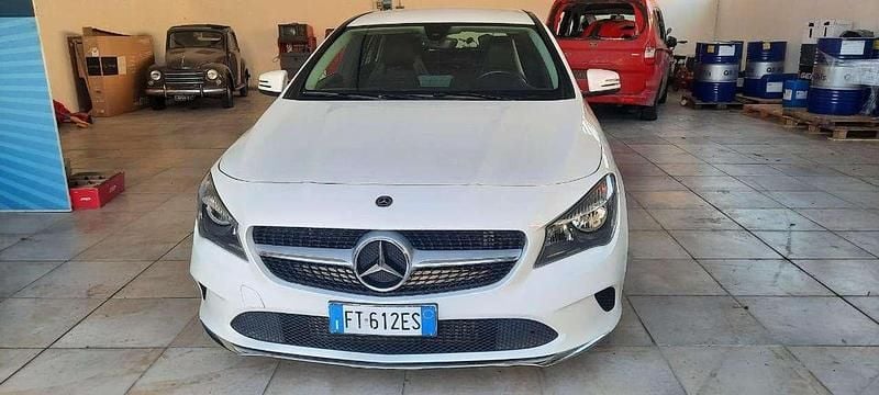 Usata Mercedes CLA180 116 CV (85 kW) 2018 Bianco(met.) Berlina