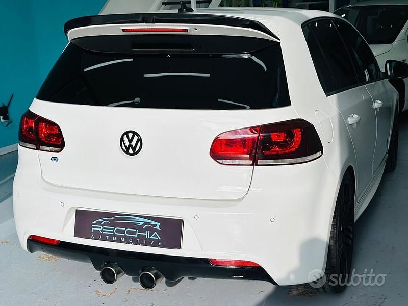 Usata VW Golf VI R 340 CV (250 kW) 2011 Bianco Utilitaria