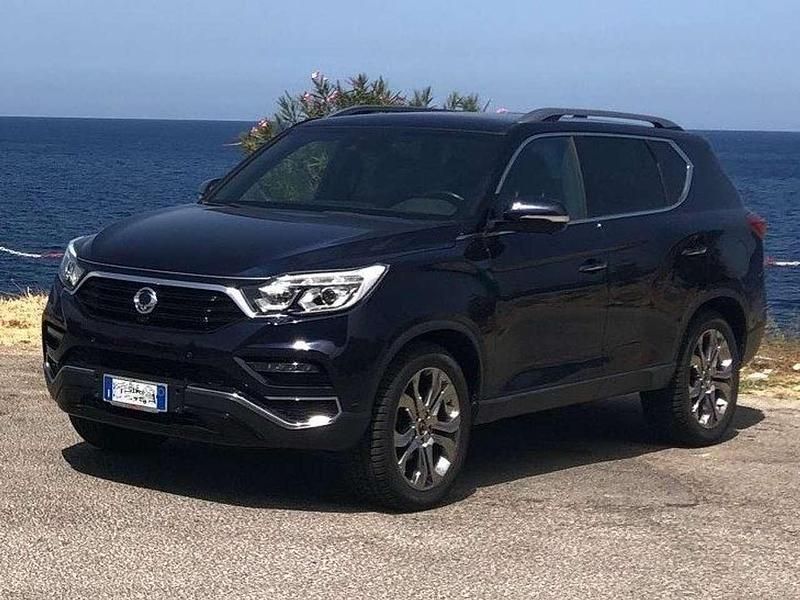 Usata SsangYong Rexton 181 CV (133 kW) 2019 Blu/azzurro SUV