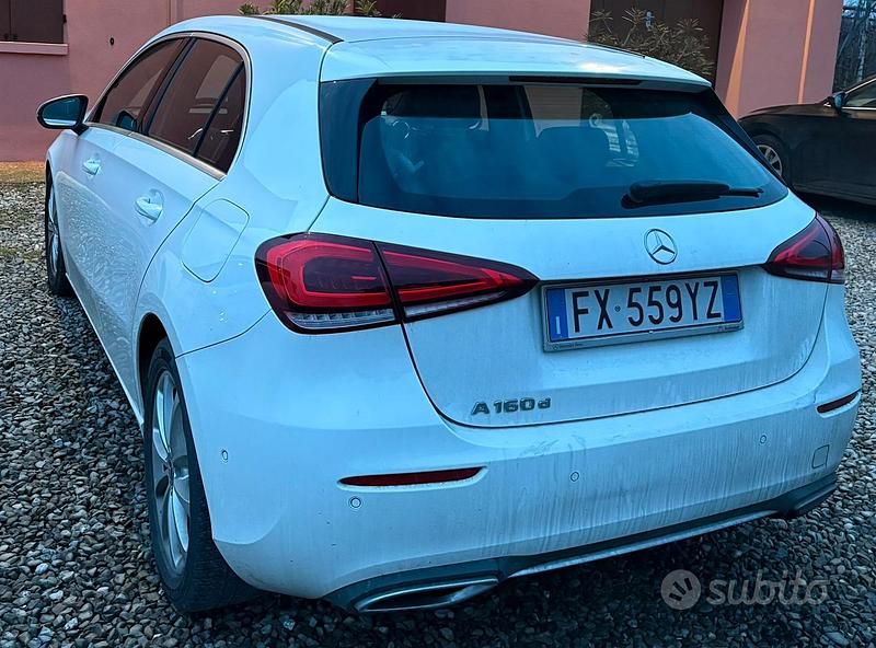 Usata Mercedes A160 Business 95 CV (69 kW) 2019 Bianco Berlina