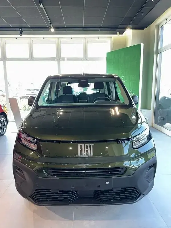 Nuova Fiat Qubo Pop 101 CV (74 kW) 2026 Verde Monovolume
