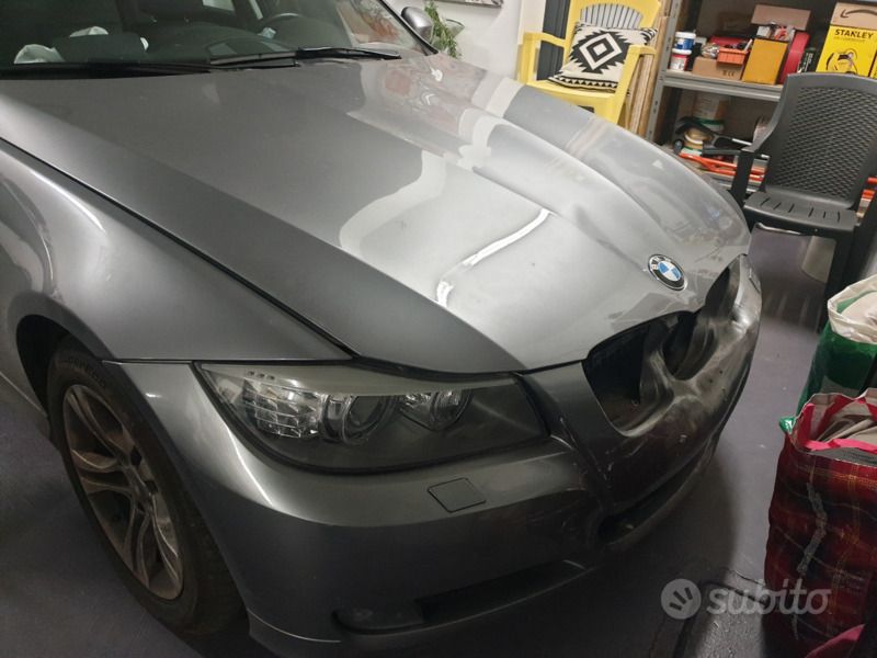 Usata BMW 318 2009 Marrone Station wagon