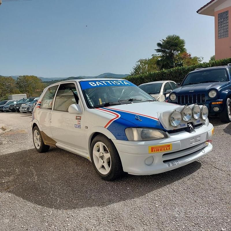Usata Peugeot 106 145 CV (106 kW) 2000 Bianco Utilitaria